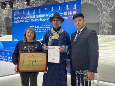 В Китае успешно проведен первый турнир по мас-рестлингу 