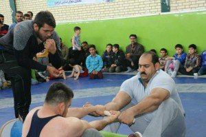 В Иране проведен национальный чемпионат по мас-рестлингу