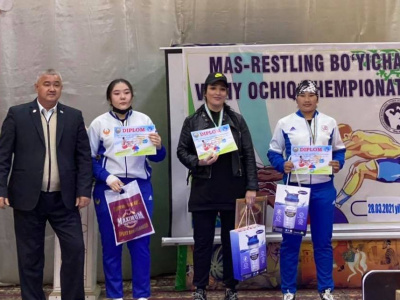 Championship of the Valley in Mas-Wrestling was held in Uzbekistan