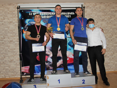Чемпионат по мас-рестлингу среди студентов успешно проведен в Армении
