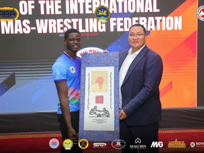 President Alexander Akimov held an expanded meeting of the Presidium of the International Mas-wrestling Federation in Arkhangai