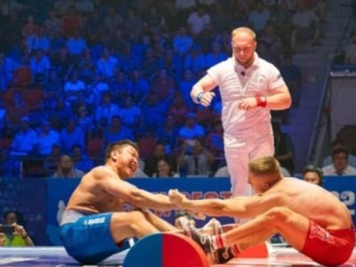 Оливер Курек продвигает мас-рестлинг среди населения. В ноябре он привезет Чемпионат Европы в Быстрицу