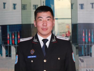 На помост мас-рестлинга вышла полиция Монголии! 
