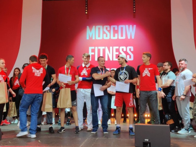 Кубок Москвы по мас-рестлингу поддержали кыргызские спортсмены