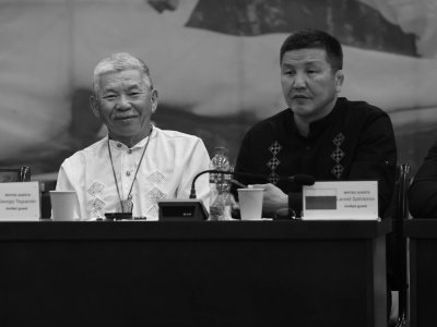 President Alexander Akimov held an expanded meeting of the Presidium of the International Mas-wrestling Federation in Arkhangai