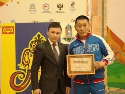 Чемпионы России по мас-рестлингу из Якутии получат по 200 тысяч рублей