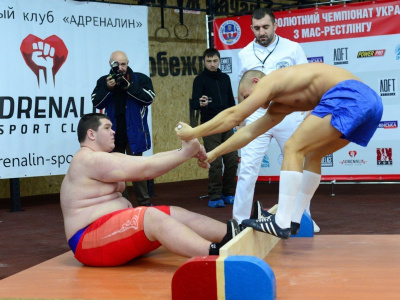 Mas-wrestling Federation of Ukraine has expanded their range. Photo