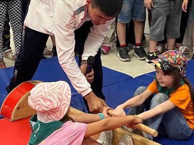 The State Sports Museum hosted an autograph session for world champion Semyon Anufriev