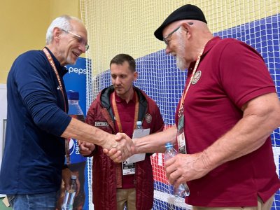 Игры кочевников в Астане. Мас-рестлинг. Расклад пар первого дня