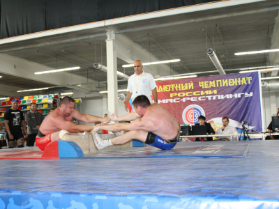 Russian national mas-wrestling team is ready to compete at the Arnold Classic. Photo