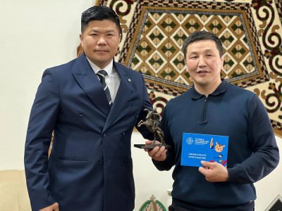 Батбаатар Эрдэнэваанчиг: «Ждем Главу Якутии Айсена Сергеевича и приглашаем всех жителей республики на VII чемпионат мира по мас-рестлингу в Монголию»