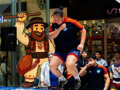 Павел Черноградский, Иван Галкин и Эльдана Болотбекова стали абсолютными чемпионами Европы по мас-рестлингу