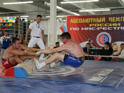 Russian national mas-wrestling team is ready to compete at the Arnold Classic. Photo