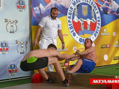 IV Ukrainian Mas-Wrestling Cup was held in Melitopol 