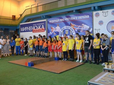 В Мелитополе прошел 3-й Кубок Украины по мас-рестлингу
