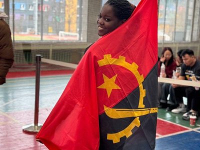 Leticia Chioca: "My dream is to found the Angolan Mas-Wrestling Association"