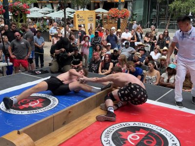 We will set increasingly global goals for promoting mas-wrestling in Canada