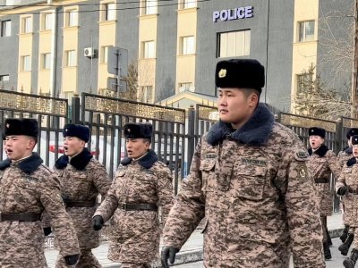 The police of Mongolia have risen to the platform of mas-wrestling!