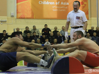 Сергей Фролкин стал абсолютным чемпионом Якутии по мас-рестлингу. Фото, видео