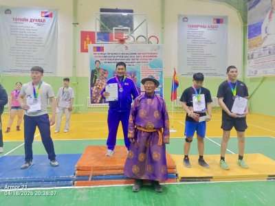 Бронзовый призер чемпионата мира по мас-рестлингу Ганбат Гундегмаа организовала турнир 