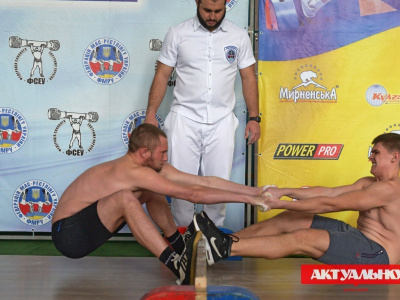 IV Ukrainian Mas-Wrestling Cup was held in Melitopol 