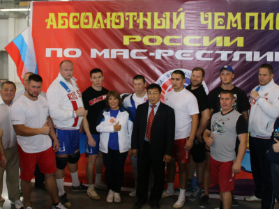 Russian national mas-wrestling team is ready to compete at the Arnold Classic. Photo