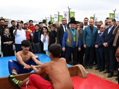 Мас-рестлинг в программе Фестиваля «Яйлаг» в Азербайджане