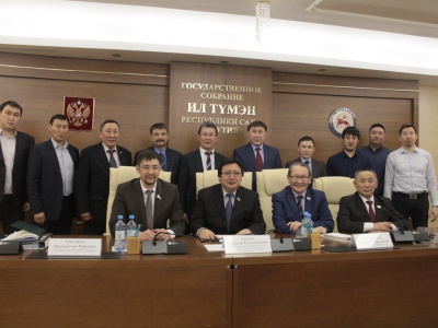 В Якутске прошло расширенное заседание Бюро Исполкома МФМ