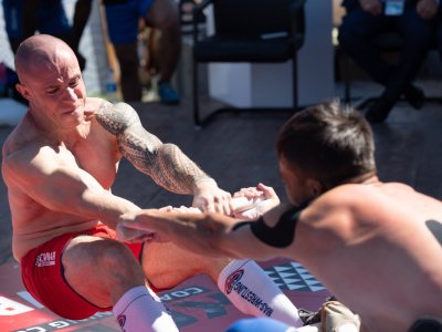  Egor Degtyarev is a new world mas-wrestling star!  
