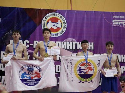 XIII Чемпионат Монголии по мас-рестлингу собрал 500 сильнейших спортсменов страны