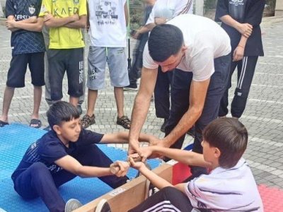 В Азербайджане продолжается работа с населением по знакомству с мас-рестлингом