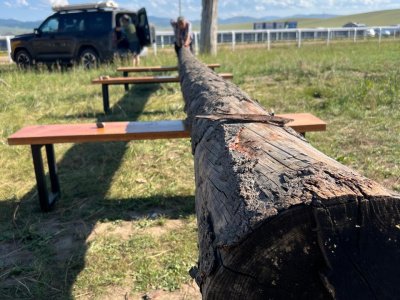 В Архангае будет установлена якутская коновязь "сэргэ"