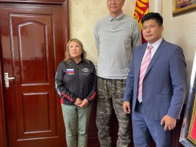 На Чемпионате Монголии по мас-рестлингу разыгран якутский бриллиант