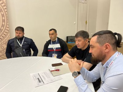 Mas-wrestling veterans are ready to take to the Moscow platform!
