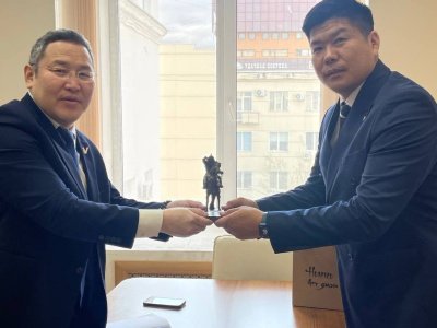 Mongolian sports delegation visited Yakutsk to work on preparing for the World Mas-Wrestling Championship