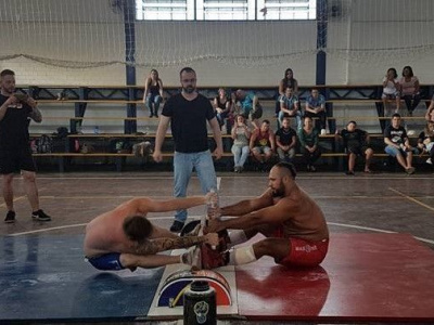 В городе Элдорадо ду Сул прошел чемпионат "ГАУЧО" по мас-рестлингу