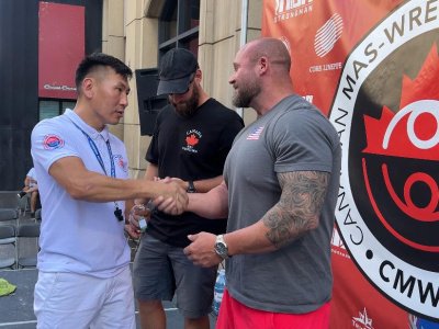 We will set increasingly global goals for promoting mas-wrestling in Canada