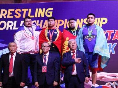 Сборная Кыргызстана завоевала три золота в первый же день чемпионата мира по мас-рестлингу