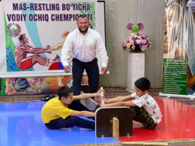 Championship of the Valley in Mas-Wrestling was held in Uzbekistan