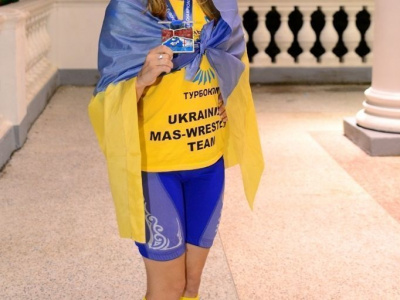 Не сбавляя оборотов сборная Украины по мас-рестлингу готовится к чемпионату мира. Фото.