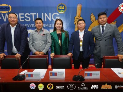 President Alexander Akimov held an expanded meeting of the Presidium of the International Mas-wrestling Federation in Arkhangai