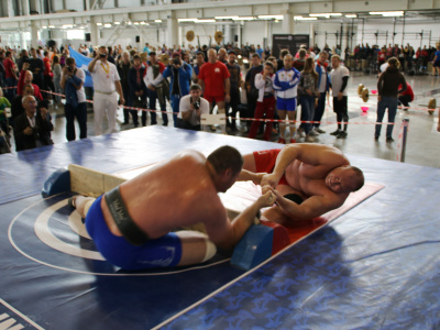 Russian national mas-wrestling team is ready to compete at the Arnold Classic. Photo