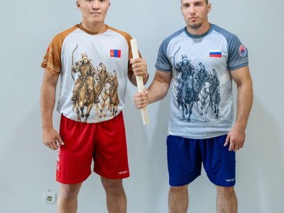 Команды для борьбы за Кубок АК "Железные дороги Якутии" по мас-рестлингу во Владивостоке готовы!