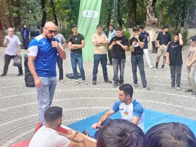 В Азербайджане продолжается работа с населением по знакомству с мас-рестлингом