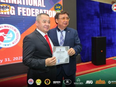 President Alexander Akimov held an expanded meeting of the Presidium of the International Mas-wrestling Federation in Arkhangai