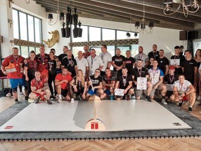 Double Red Кубок по мас-рестлингу - 2022 успешно проведен в Словакии