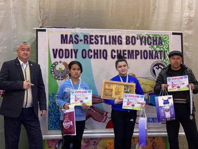 Championship of the Valley in Mas-Wrestling was held in Uzbekistan