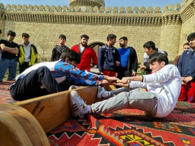 Sports Ambassador Khayyam Orujov and Arif Shakhlarov presented mas-wrestling at the Novruz holiday in Baku