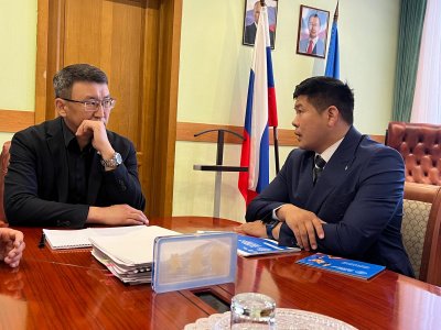 Mongolian sports delegation visited Yakutsk to work on preparing for the World Mas-Wrestling Championship