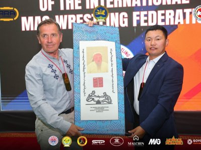 President Alexander Akimov held an expanded meeting of the Presidium of the International Mas-wrestling Federation in Arkhangai